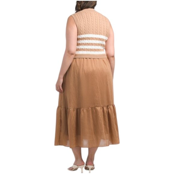 ENDLESS ROSE Plus Mixed Media Dress - Picture 2 of 2